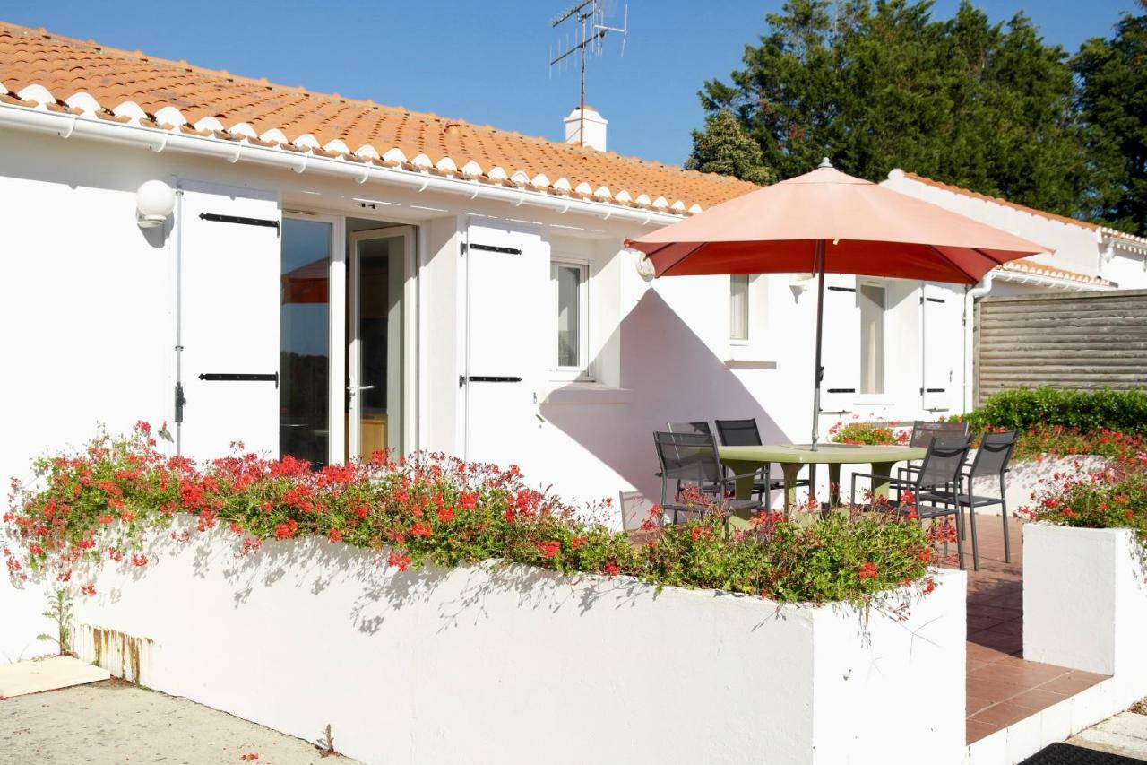 Maison De Campagne Pour 6 Avec Piscine Commequiers Экстерьер фото
